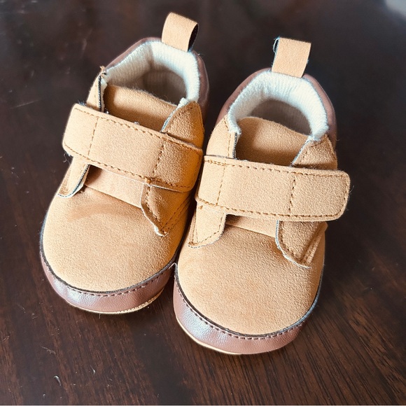 FREE w/purchase - Child of Mine Brown Faux Suede Baby Shoes - Picture 4 of 7
